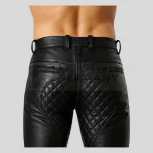 quilted leather shorts D-ring detail