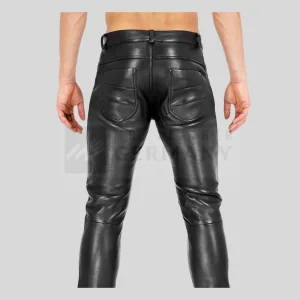 tight leather jeans pants detail