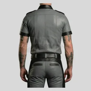 epaulette and black collar leather shirt detail